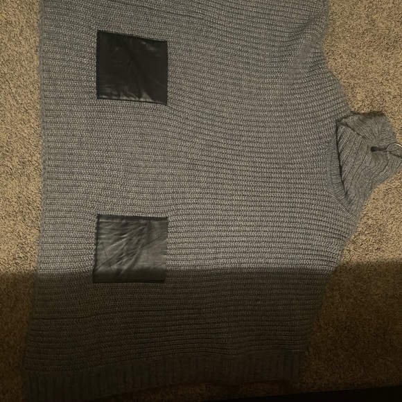 Michael KORS large poncho almost new with leather patches - Picture 5 of 5